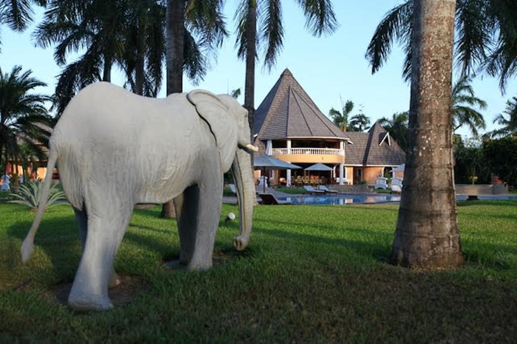 Sunset Villa Boutique Resort Diani Beach Exterior foto